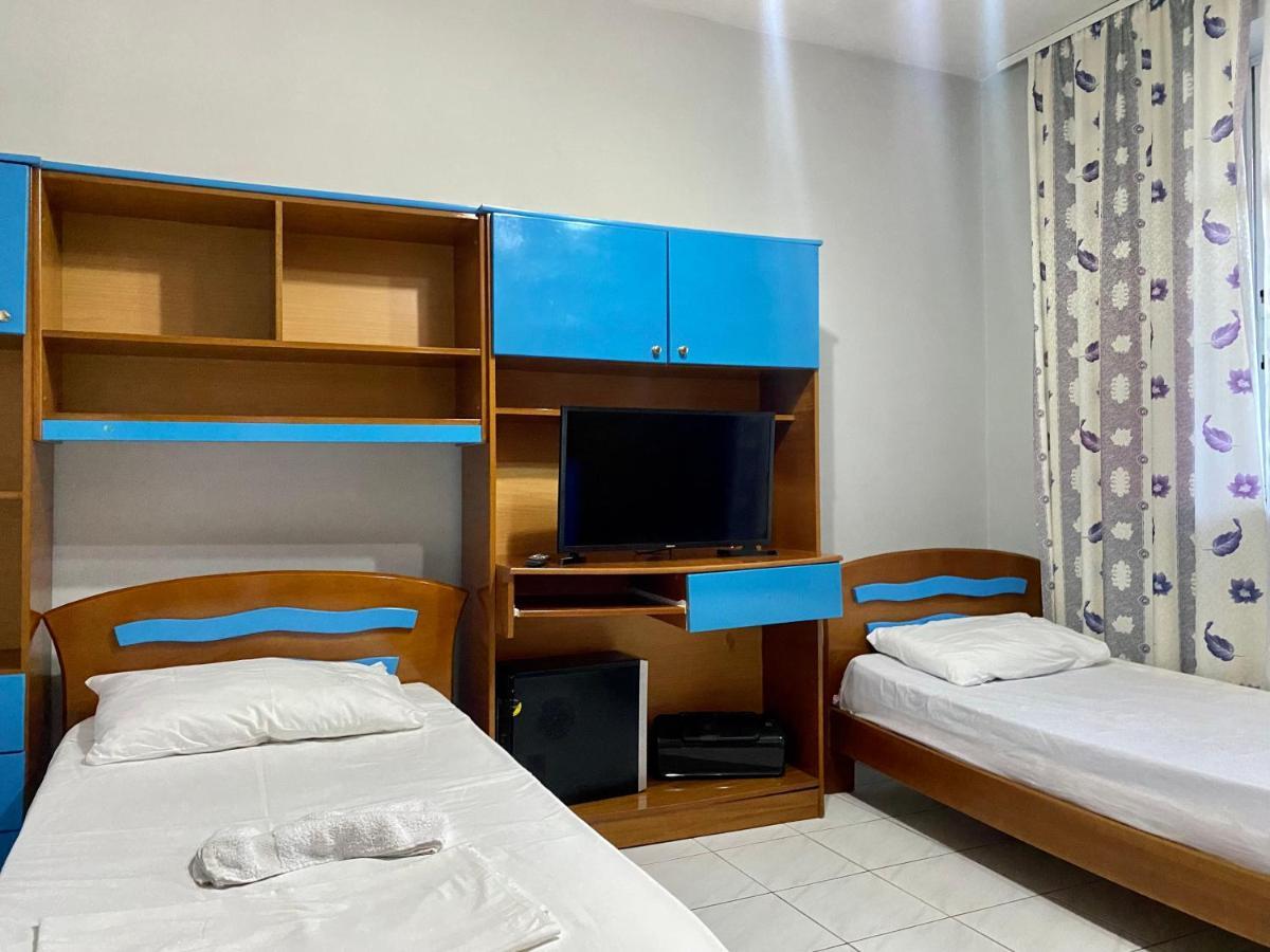 Vila 181 Sarandë エクステリア 写真